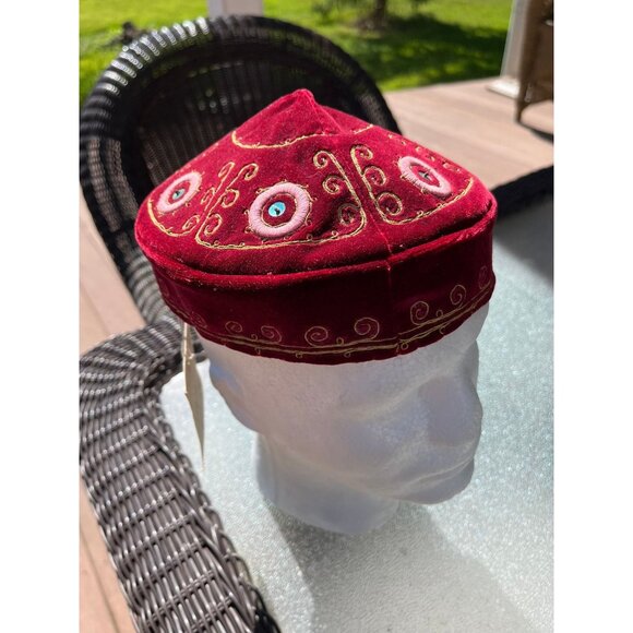 Vintage 1980 Maroon Russian Skull Cap Hat Original NWT Made At The Factory Kalin